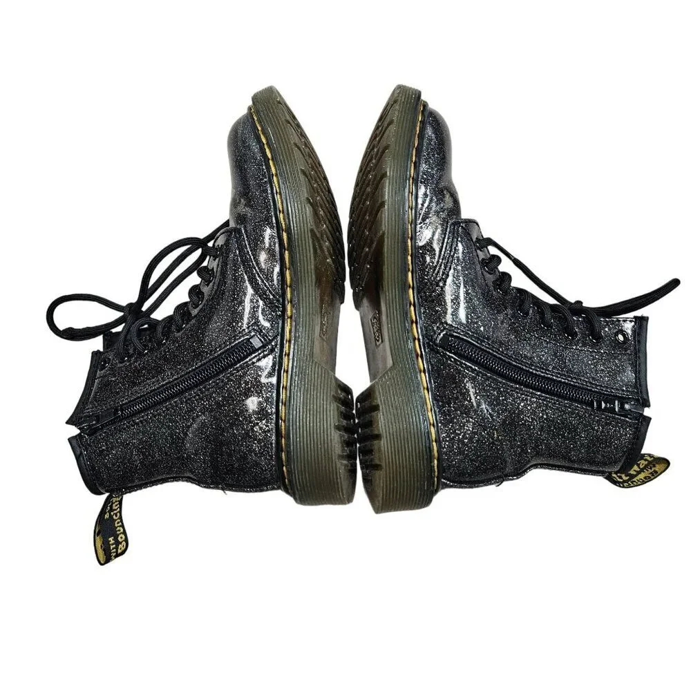 Dr. Martens 1460  Black Glitter J Girls Boots Size 1‎ US Black Glitter Lace-Up